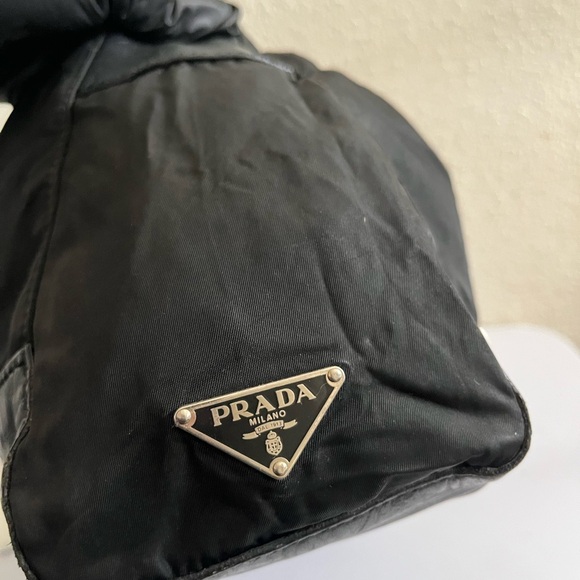 Prada vintage hobo bag - Picture 3 of 16